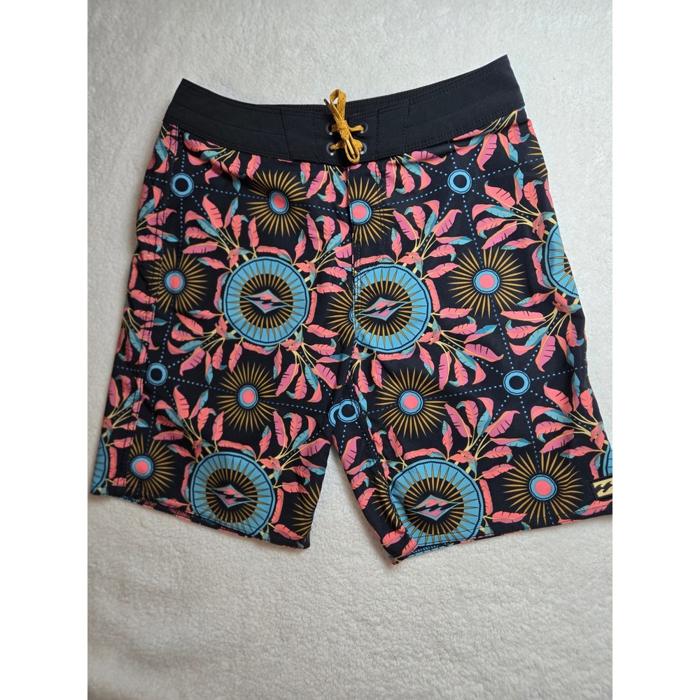 Billabong Sundays Pro Board Shorts Mens 25 Black Pink Blue Tropical Sunburst